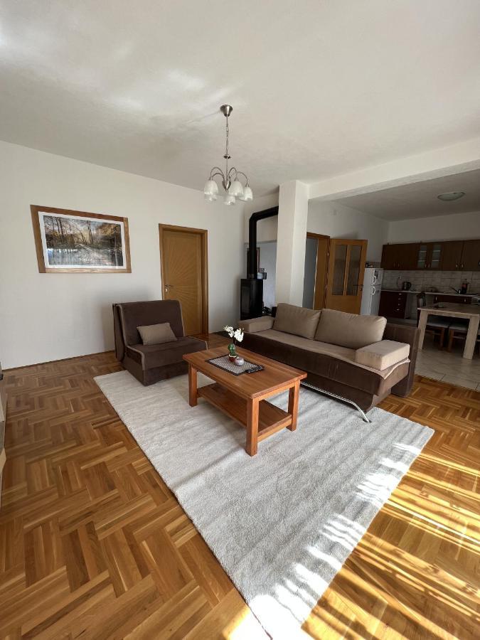 Green Apartment Plitvice 拉科维察 外观 照片